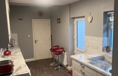 Clonakilty Cabaña | Welcoming 3-bedroom cottage with WiFi in Cork