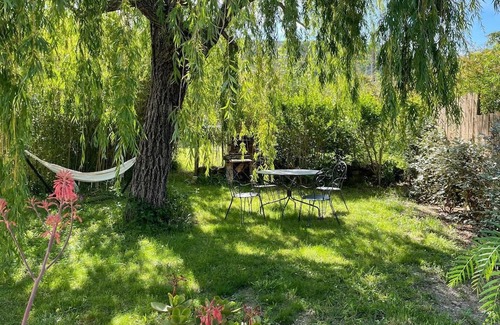 Saint-Privat Casa | Comfortable gîte in a quiet, green setting. With swimming pool