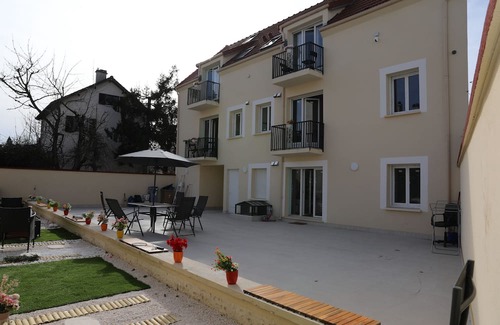 Le Bourget Apartamento | Lux Black&White 15 Min To Paris & CDG