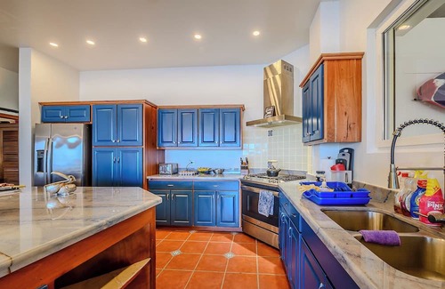 Hopkins Casa | Hawkz House Unit 1: Stunning 1-bedroom unit with WiFi, AC, and pool