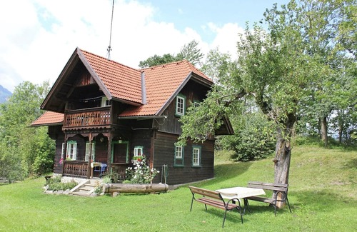 Gmuend in Kaernten Casa | Holiday home in Gmünd/Carinthia with garden