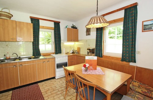 Gmuend in Kaernten Casa | Holiday home in Gmünd/Carinthia with garden