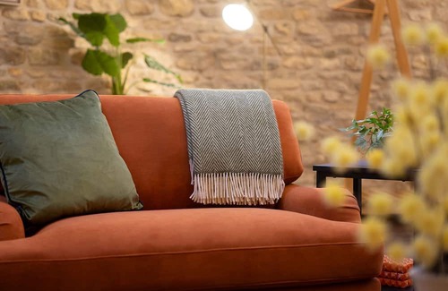 Aubourn Cabaña | Horse Gin - sleeps 2 guests in 1 bedroom