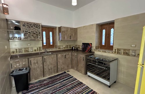 Tunis Village Villa | فيلا جاكرندا تونس Jacaranda Villa Tunis