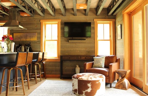 Belfast Casa | Newly Constructed - The Colby House is a stunning getaway in beautiful Belfast!