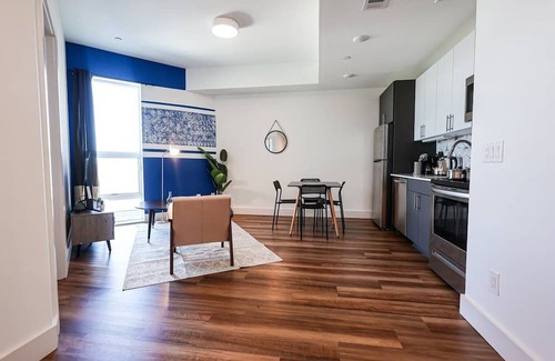 Brewerytown Apartamento | Imagine a stylish escape in Glenwood, the epitome of urban luxury
