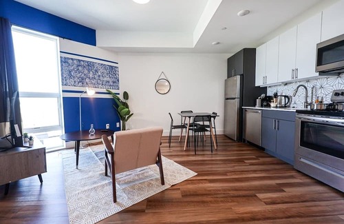 Brewerytown Apartamento | Imagine a stylish escape in Glenwood, the epitome of urban luxury