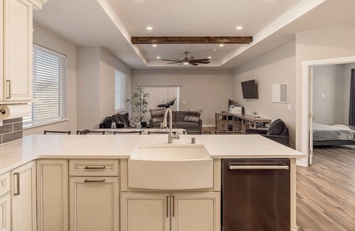 Palmer Casa | 3-bedroom townhome in perfect Palmer with WiFi