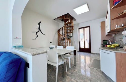 Colonno Apartamento | Lake Loft Colonno, Colonno, Italy