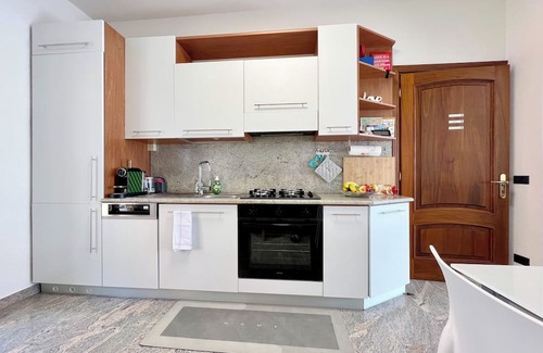 Colonno Apartamento | Lake Loft Colonno, Colonno, Italy