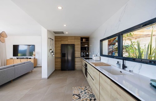 Vetricella Villa | Villa MAQUIS - 4 bedrooms, panoramic sea view, swimming pool, gym
