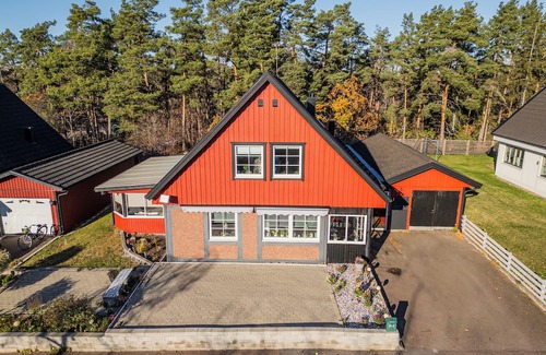 Oskarshamn Casa | Beautiful 5 bedroom house near the Baltic Sea.