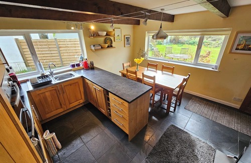 Pentre Berw Casa | Secluded Family Home in Central Anglesey