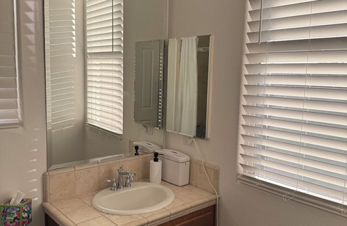 Valley Center Casa | Charming 1-bedroom in a large house in fabulous Valley Center with WiFi, AC