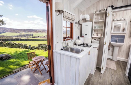 Great Fryup Dale Apartamento | LetAway - Barn Owl Shepherd's Hut, Westerdale nr Castleton, North Yorkshire