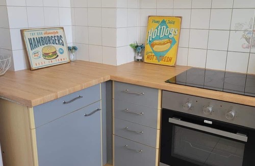 Marignane Apartamento | Large T4 apartment 5 minutes from Marseille Provence Airport! Economical and spacious!