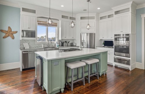 Saint Helena Island Casa | Oceanfront, Private Pool, Golf Cart Included, Golf Course Home - 522 Porpoise Drive
