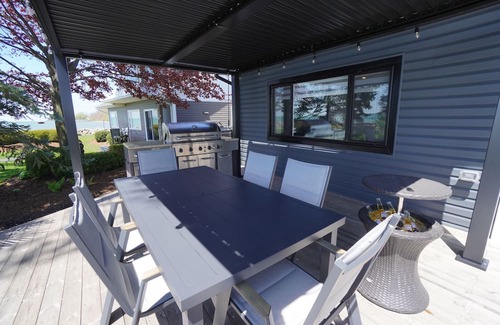 Amherstburg Cabaña | Shore To Please-Tranquil Getaway
