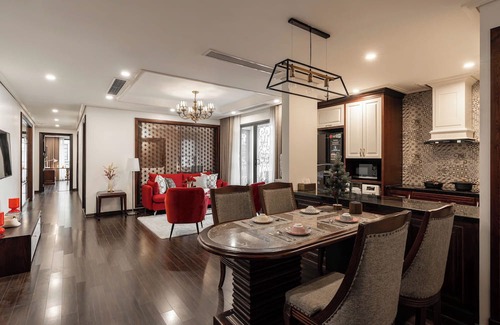 Bui Thi Xuan Apartamento | City Center Charming Vibrant 1300 sqft 2-bedroom Apartment with WiFi, AC, Lift