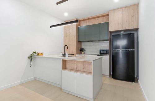 Norwood Casa | Stay Close to City