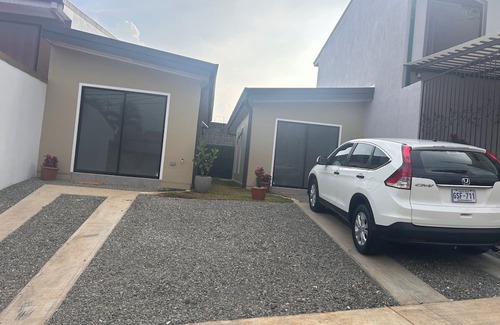 Brasil Apartamento | Apartment Adobes 36A. Near the airport (4 people), services included.