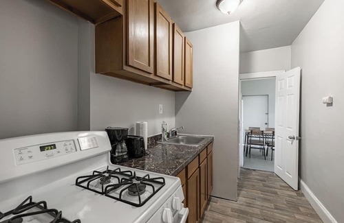 Trinidad Apartamento | Central Cozy 2BR Apartment in DC with Parking