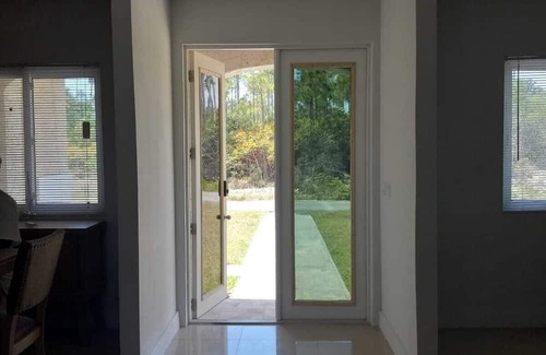 Williams Town Casa | Charming 3-bedroom house with AC, WiFi in lovely Freeport