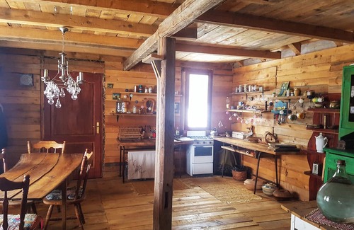 Beocin Cabina | Boho eco cabin in the woods on Fruška gora