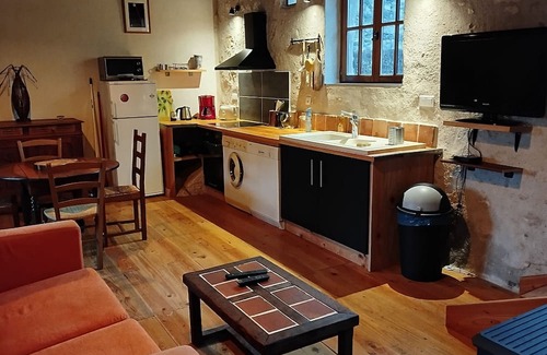 Perrusson Casa | Gîte du prieuré