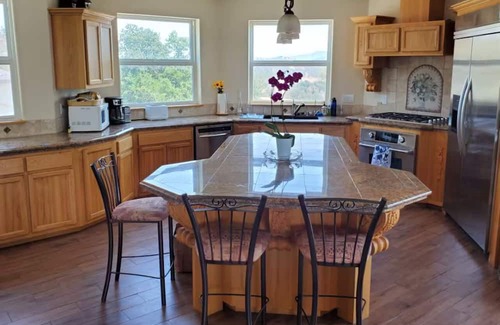 Oak Shores Casa | Lighthouse Views