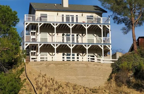 Oak Shores Casa | Lighthouse Views