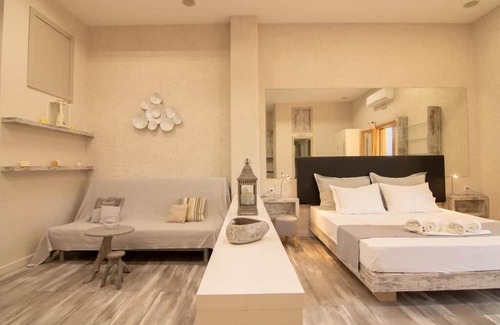 Tourloti Apartamento | The Mountain House| Authentic Cretan Hideaway| Breathtaking & Nature Views