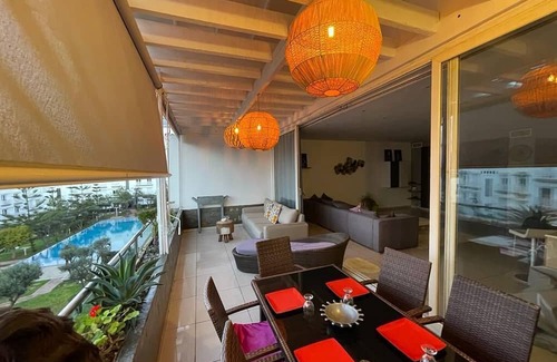 Tamariss Apartamento | Lovely apartment with sea view, pool and garden