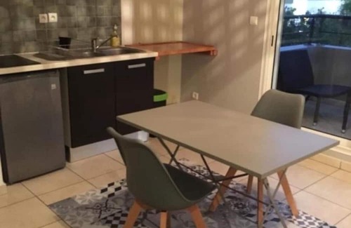 Grand Fond Apartamento | Large Studio in saint Gilles les Bains Fully equipped, private parking...