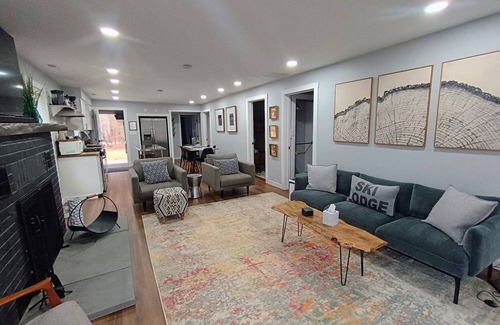 Gaines Cabaña | Lotus Point Riverside Retreat
