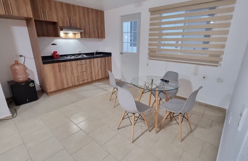Querétaro Apartamento | Comfortable Apartment With Swimming Pool, Wi-Fi, In Private Condo