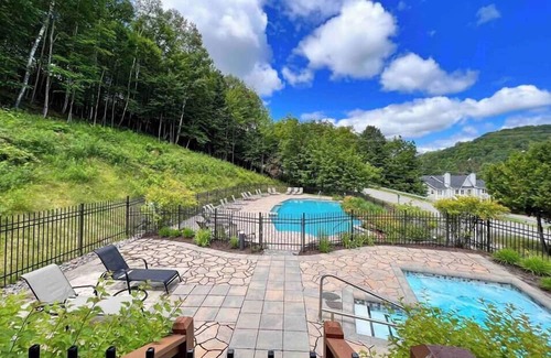 Mont-Tremblant Village Apartamento | Studio LIVTremblant 204 by Gestion ELITE