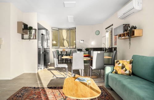 Netanya Apartamento | Netanya Beach Pool Studio by Sea N' Rent