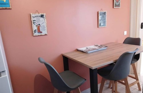 Savines-le-Lac Apartamento | T2, ANTILLES, equipped terrace, the beach and shops are a stone's throw...