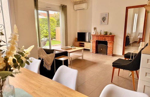 L'Evescat Casa | Villa Cooper