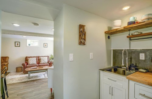 Franklin to the Fort Apartamento | Lovely New Studio WiFi, Fenced Yard, Washer Dryer, Private Parking in Missoula