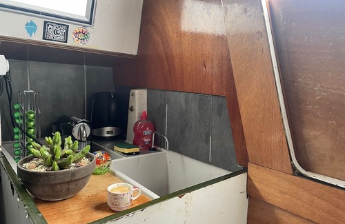 Trentemoult Alquiler De Eote | For rent - Accommodation on the water - Cosy boat in Nantes - Sailboat Trentemoult