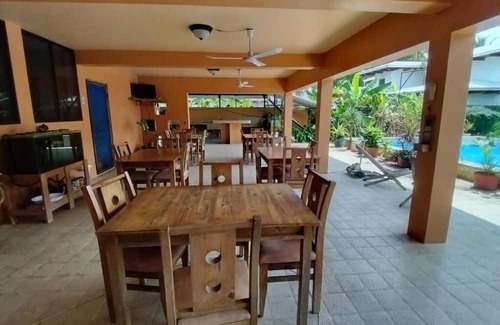 El Roble Apartamento | Casa Canadiense Cabina 4 for 5 people