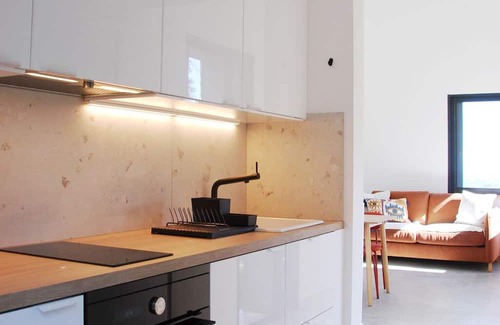 Cabris Apartamento | Duplex with private garden and pool