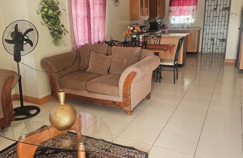 Silver Sands Casa | 2 Bedroom 2 Bathroom Kitchen Living room and verandah Close to a beach