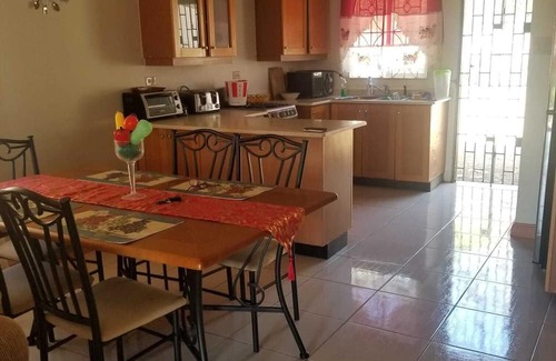 Silver Sands Casa | 2 Bedroom 2 Bathroom Kitchen Living room and verandah Close to a beach