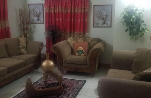 Silver Sands Casa | 2 Bedroom 2 Bathroom Kitchen Living room and verandah Close to a beach