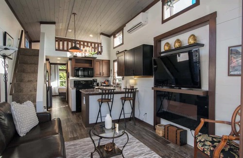 Upward Casa | Skyview Cottage~$375 Free Activities Daily!