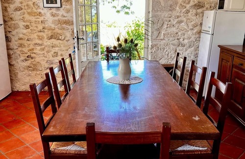 Gageac-et-Rouillac Chalet De Esquí | Large house with pool sleeping up to 10 people in Gageac.