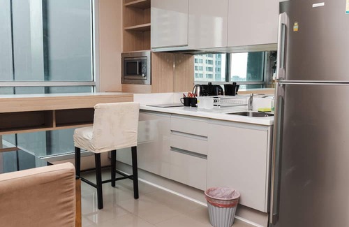 Makkasan Apartamento | 1BR Luxury Condo Central Asoke Sky Pool & Gym
